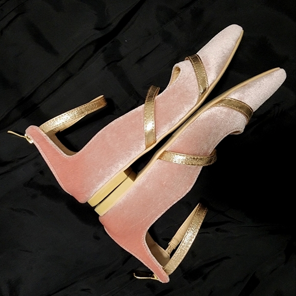Cape Robbin Pink Velvet Triple Strap Pointy Toe Ballet Flat with zipper - size 6 - Picture 3 of 5